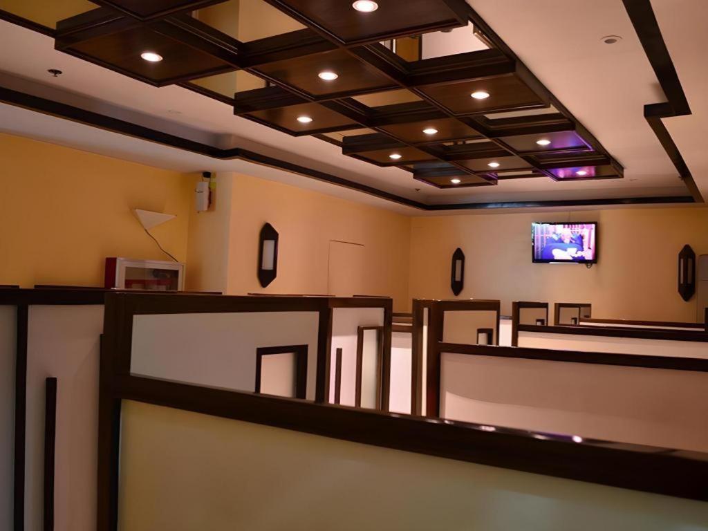 Hotel Sogo Edsa Caloocan Exterior photo